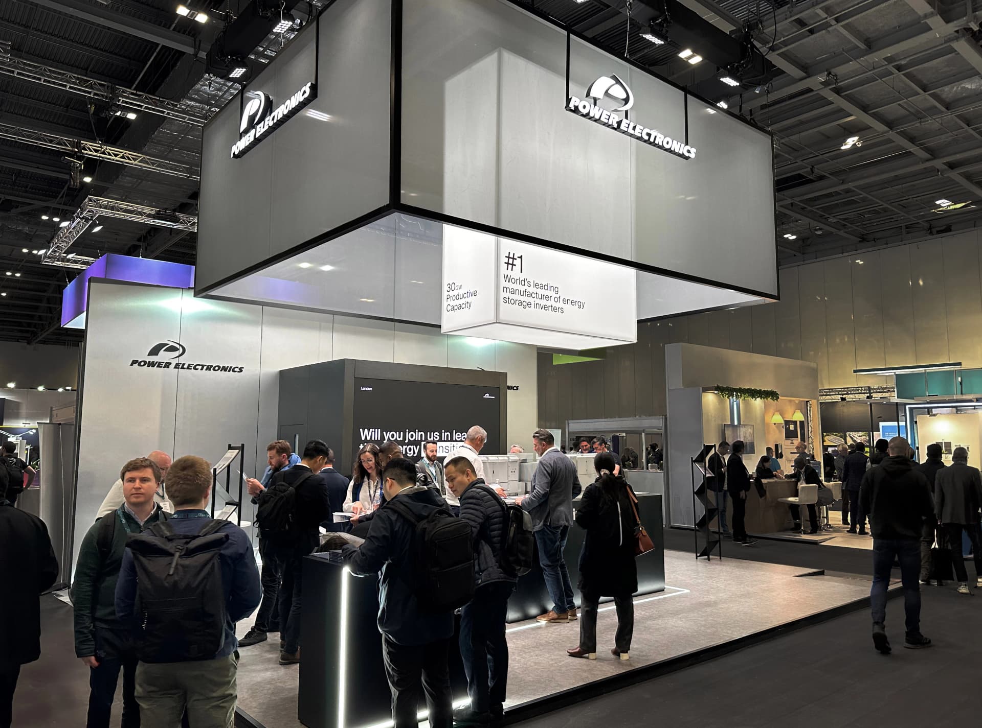 Power Electronics reaffirms its leadership in the European market with its participation in Solar & Storage Live UK